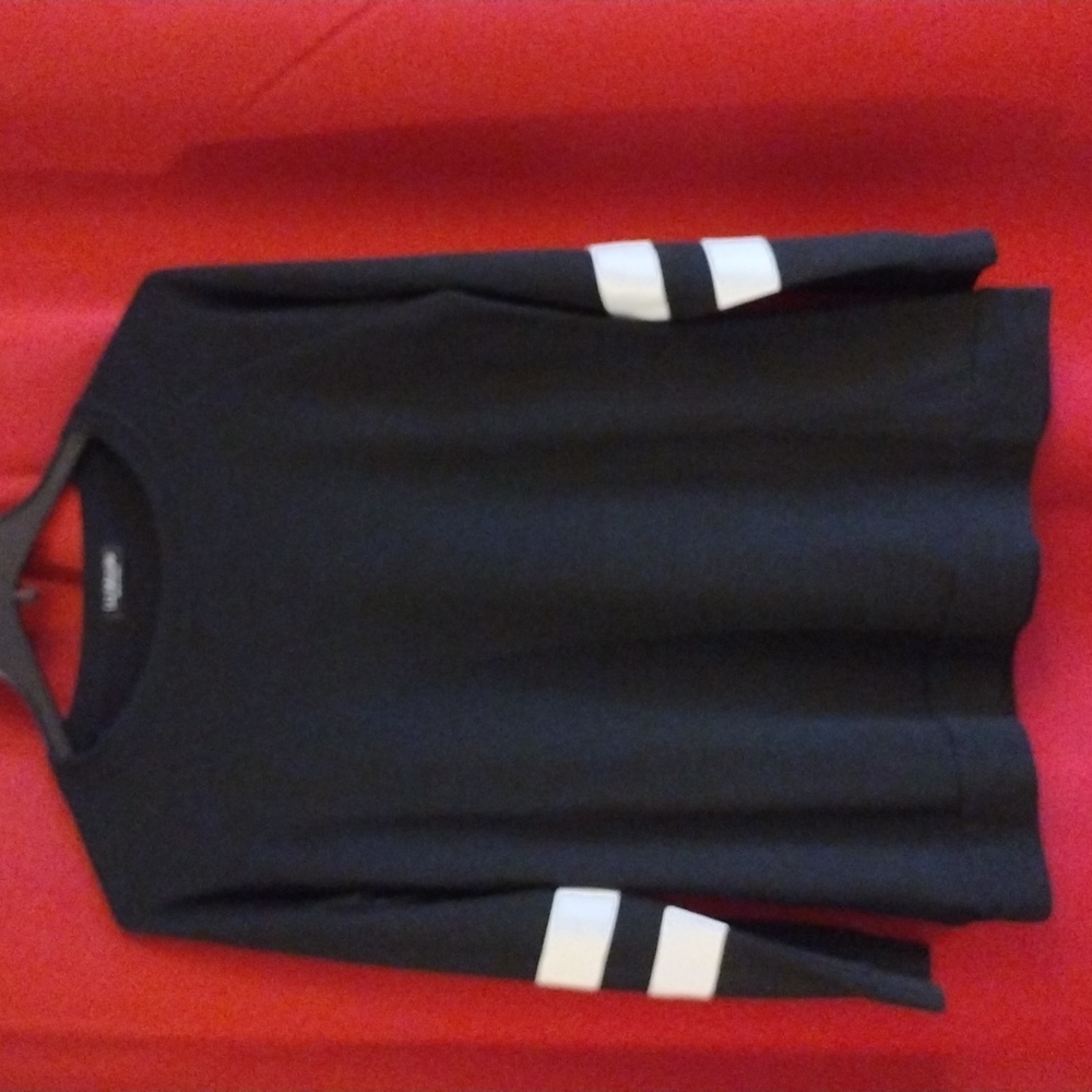 Women's La Mode Sweater